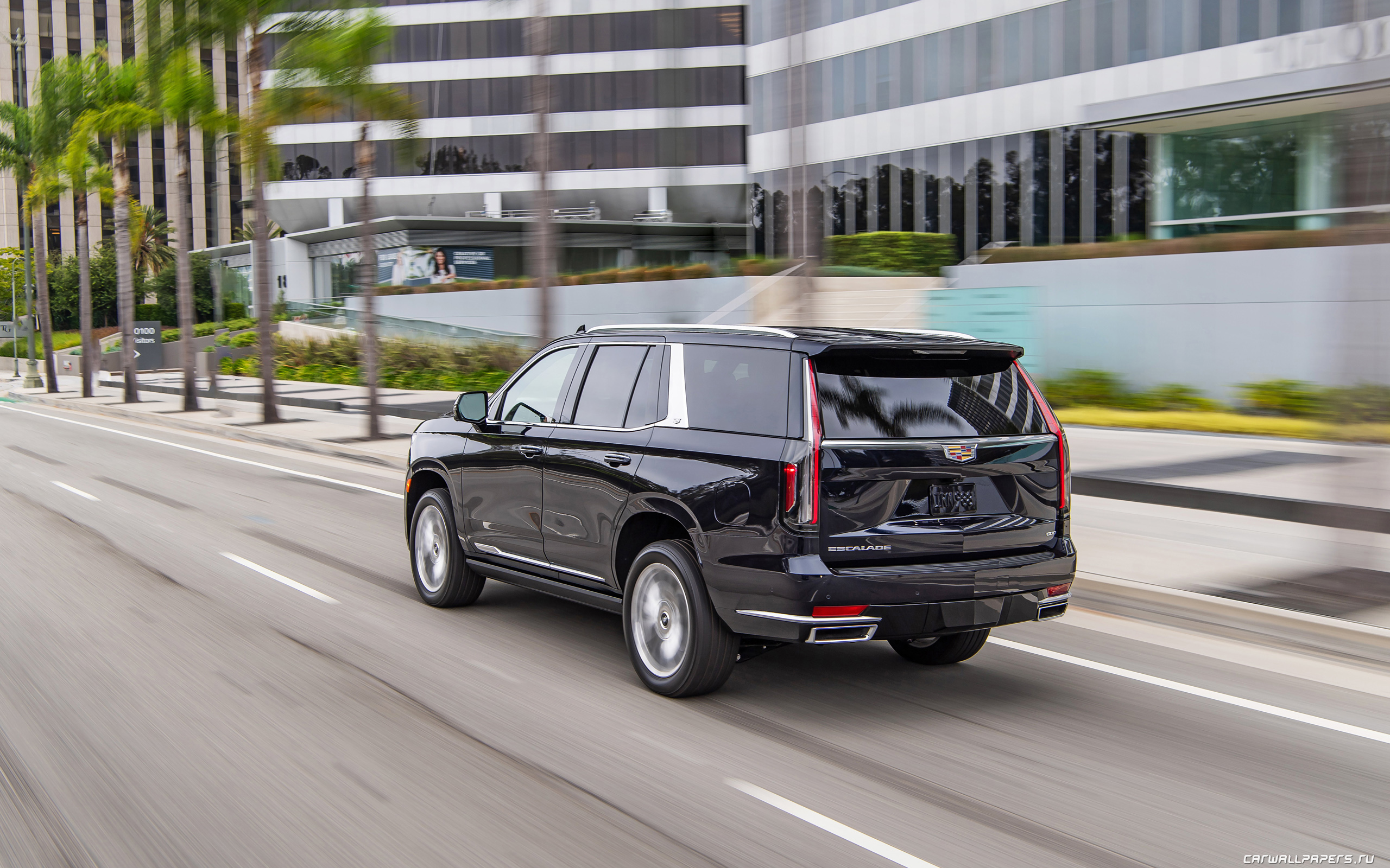 Cadillac Escalade 2021 White Edition