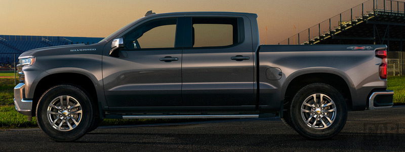 Обои автомобили Chevrolet Silverado LT Crew Cab - 2018 - Car wallpapers