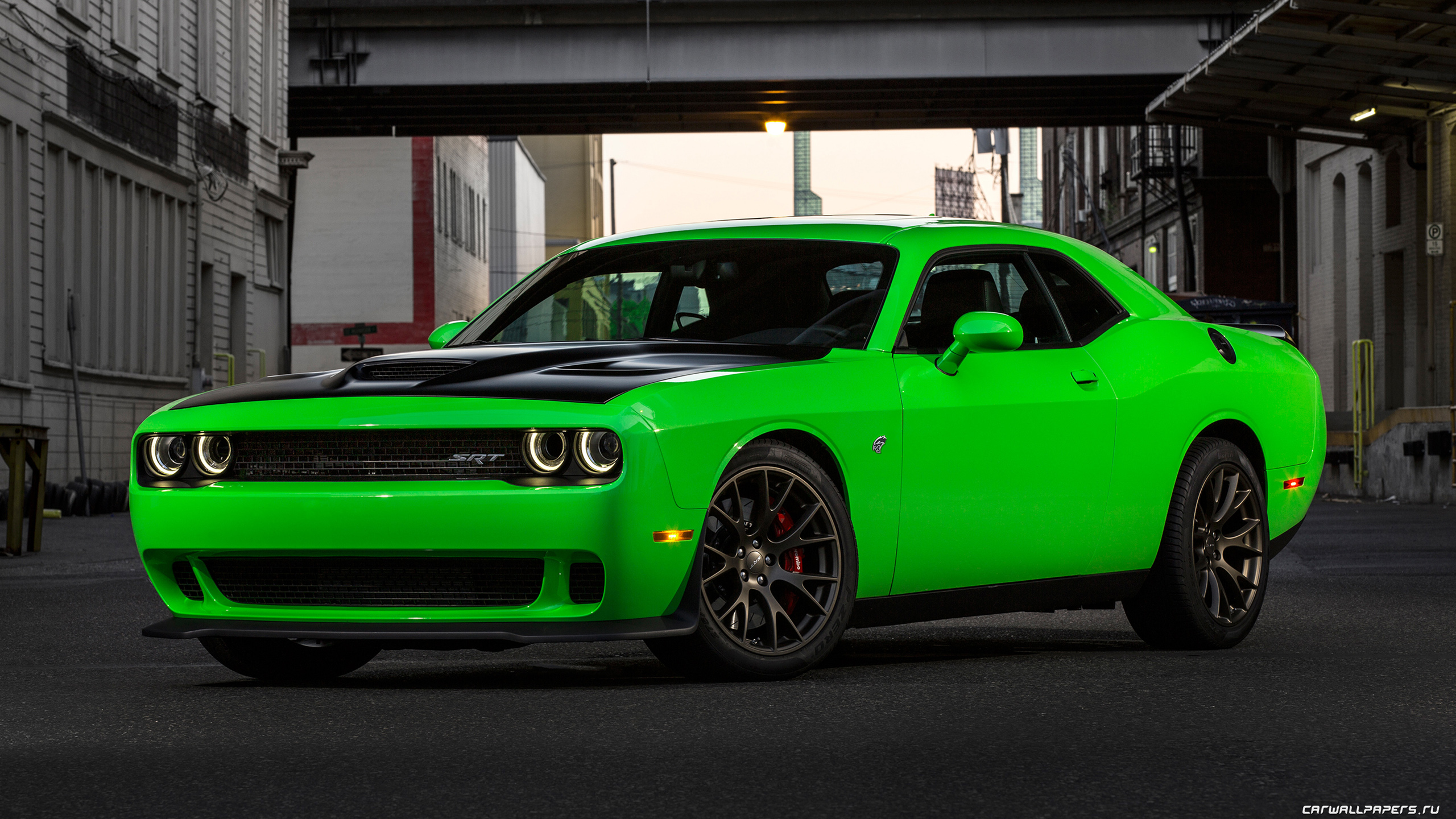 Dodge Challenger srt Hellcat 2015