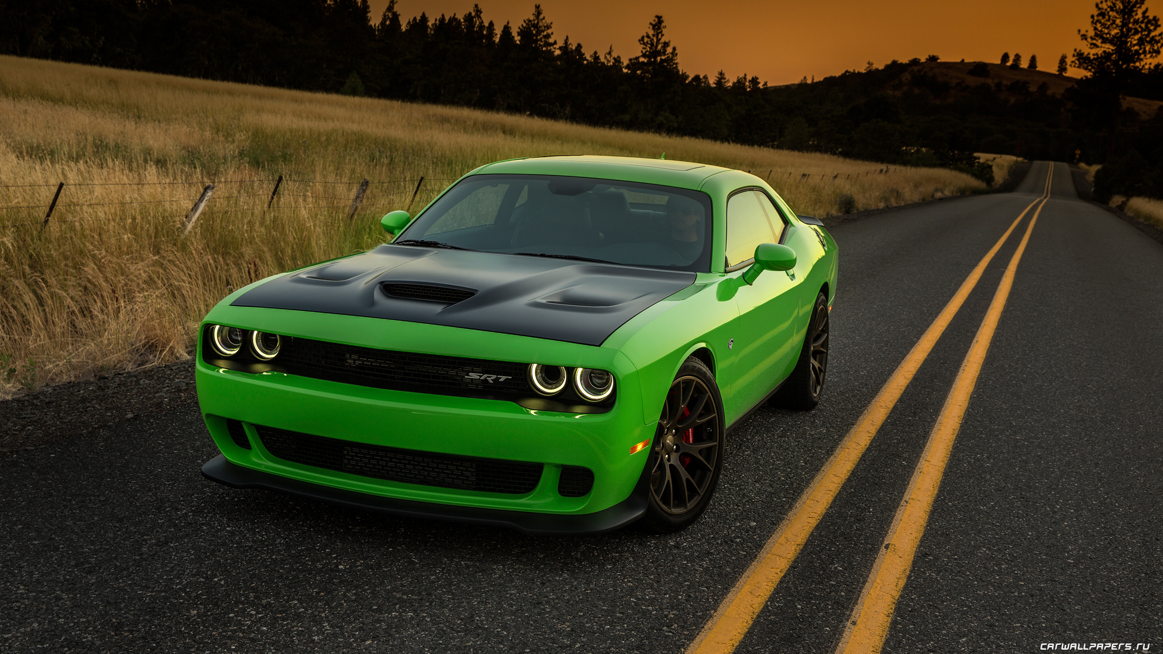 Dodge Challenger srt Hellcat 2015