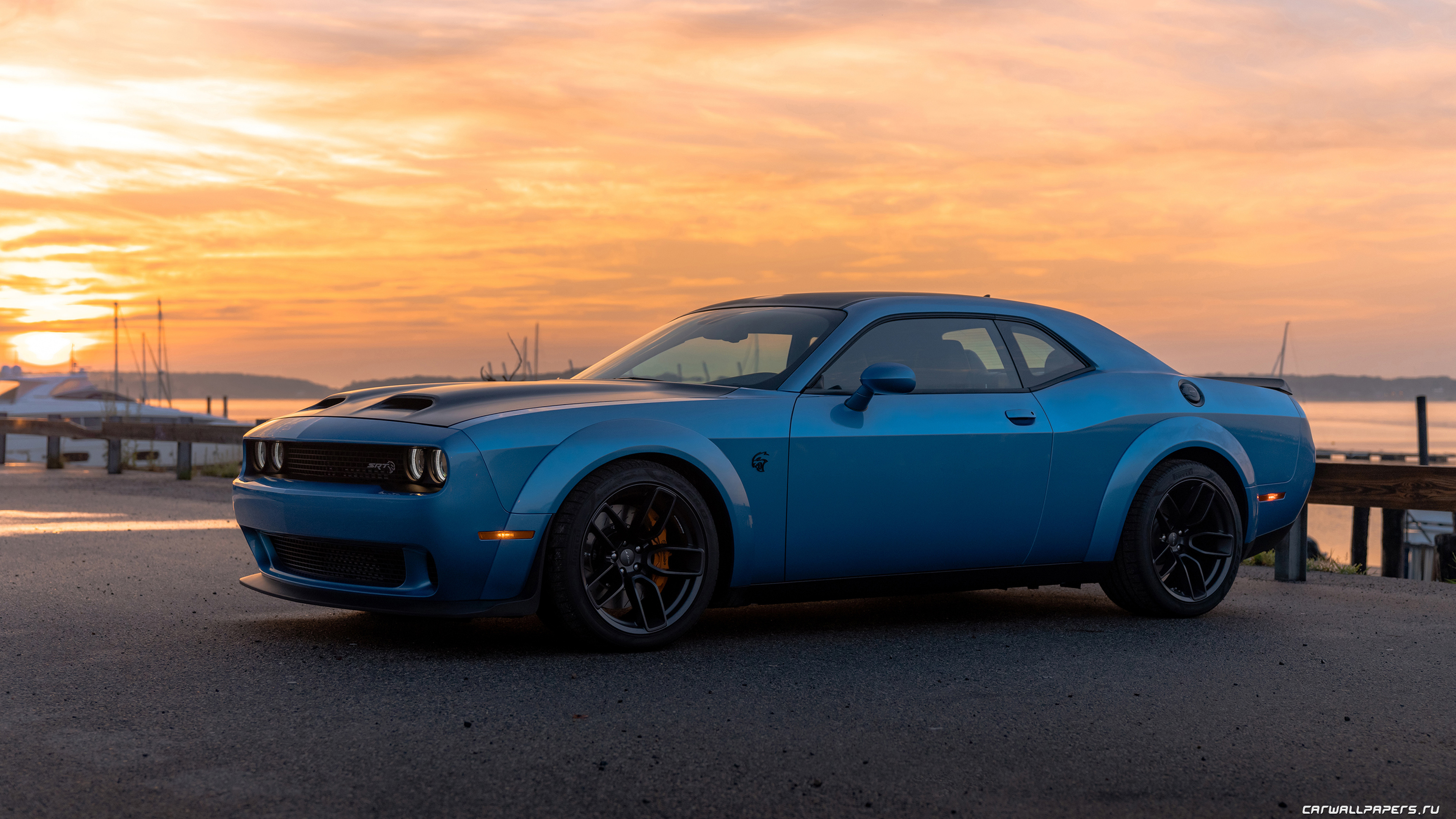 Dodge Challenger Hellcat Drift