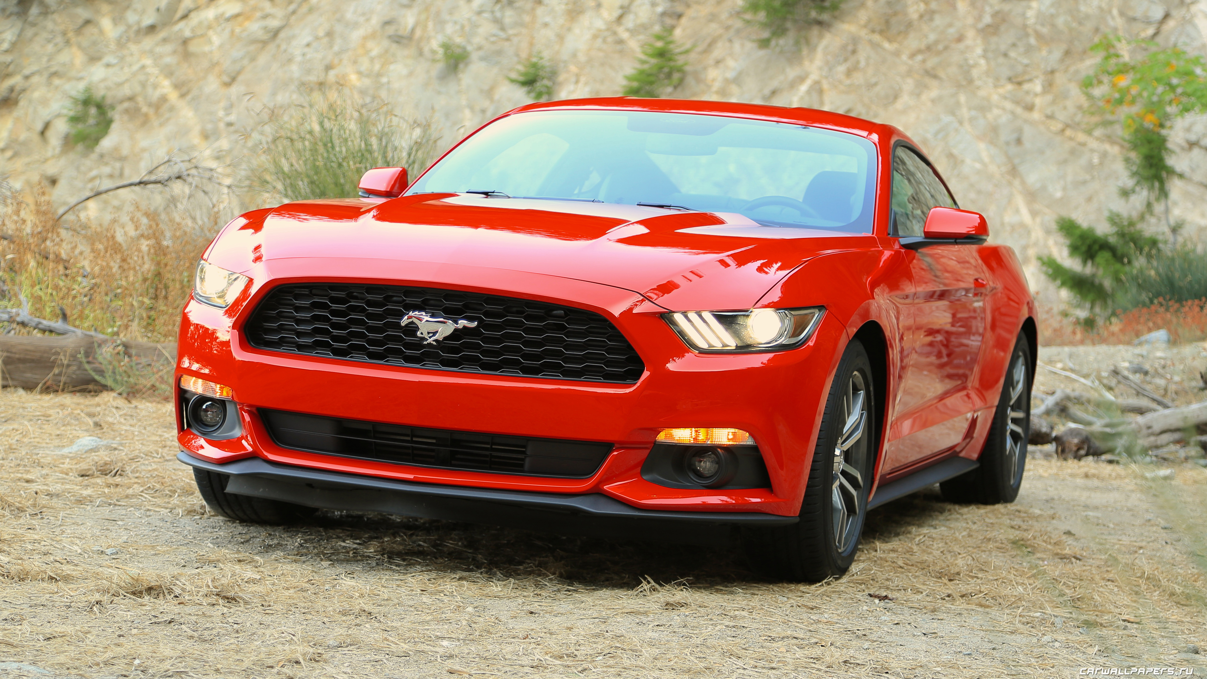 Ford Mustang 2015 красный